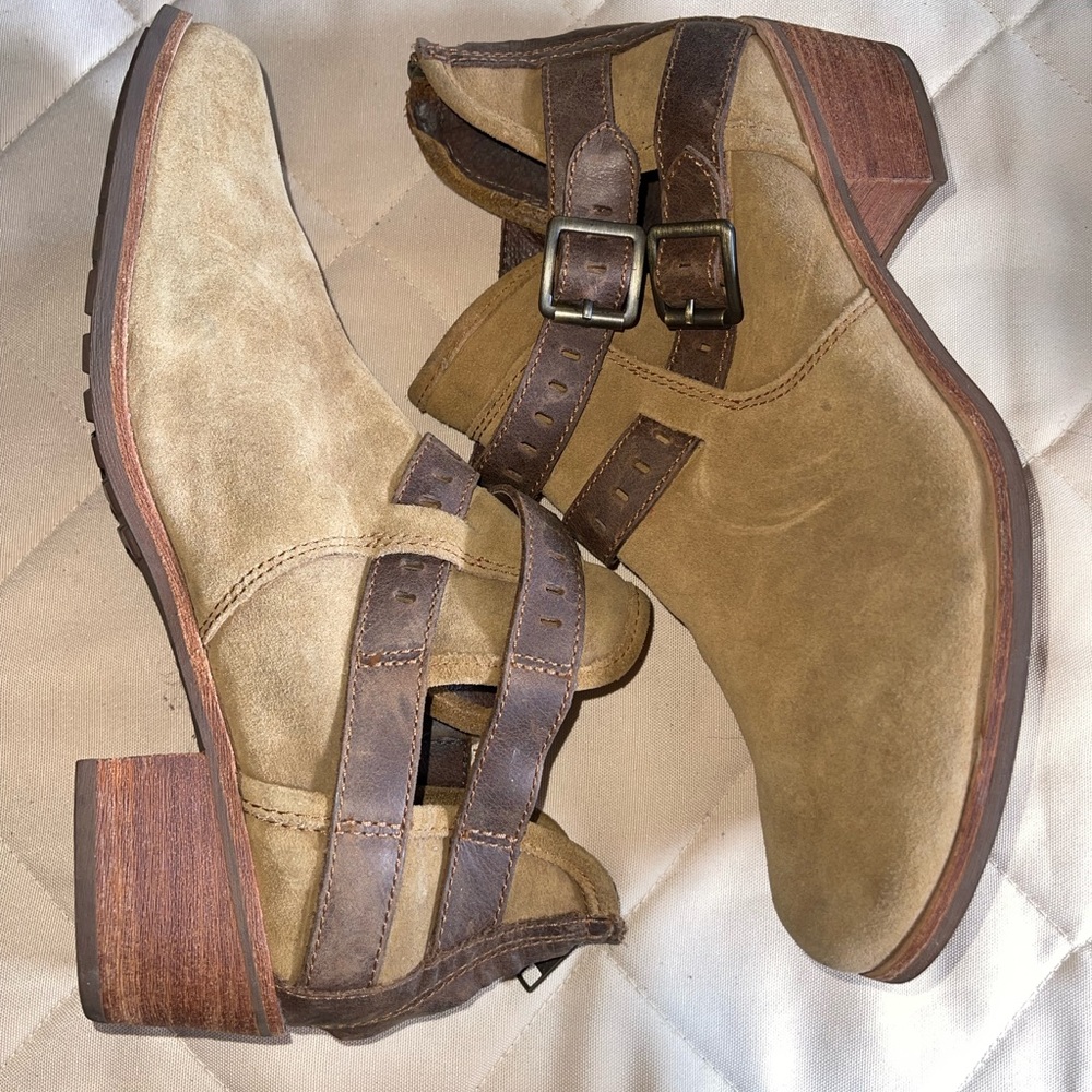 Ugg Patsy Booties - image 1